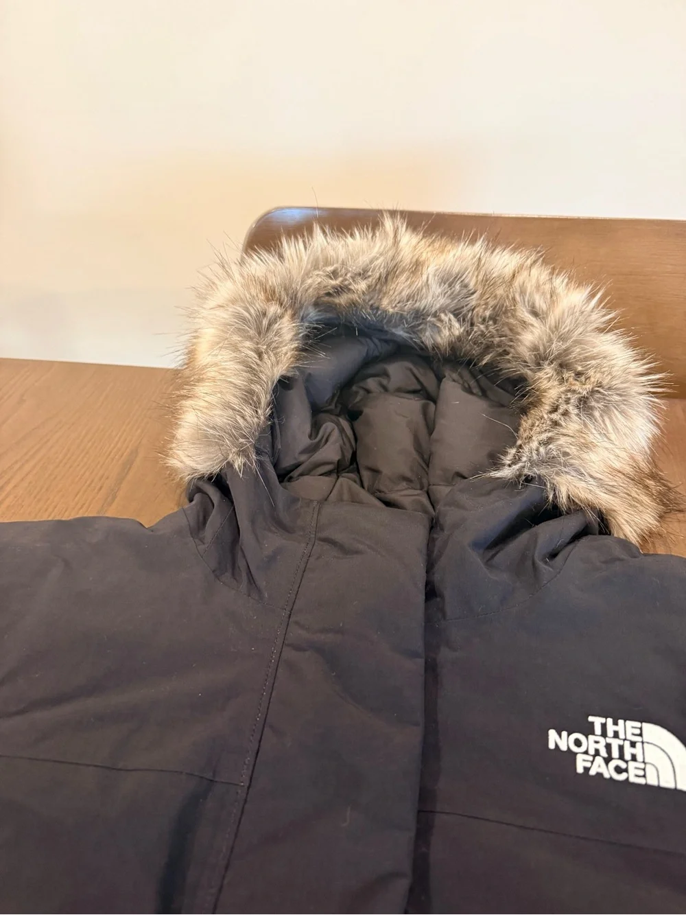 NWT The North Face Women’s Arctic Parka XL TNF Black Faux Fur Hood $350 - Picture 2 of 7